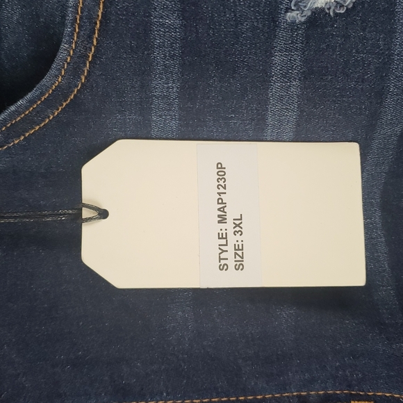 The M.A.P Most Attractive People dark denim distressed jean Size 3XL NWT - Picture 3 of 10